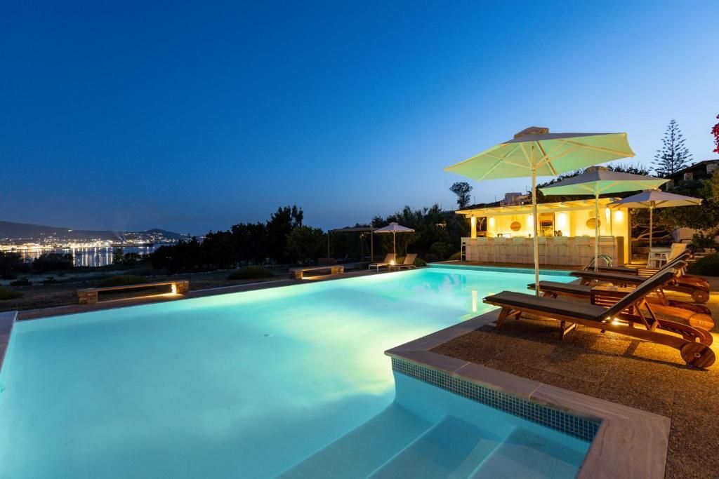 روزيز بيتش هوتل