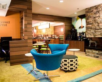 Fairfield Inn & Suites Fredericksburg - Fredericksburg - Resepsjon
