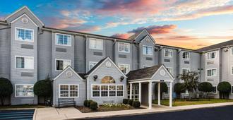 Microtel Inn & Suites by Wyndham Chattanooga/Near Hamilton P - Chattanooga - Edifício