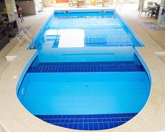 Residency Hotel Guzape Abuja - Abuja - Pool