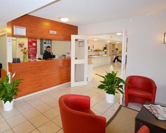 Adams Hotel - Metz - Front desk