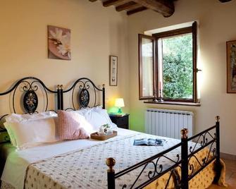Parco Ducale Country House - Urbania - Bedroom