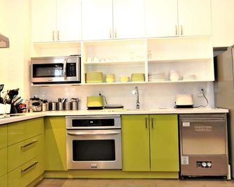 The Clarence Park - Toronto - Cocina