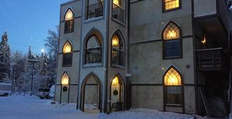Abbey Archway Inn - Fairbanks - Edificio