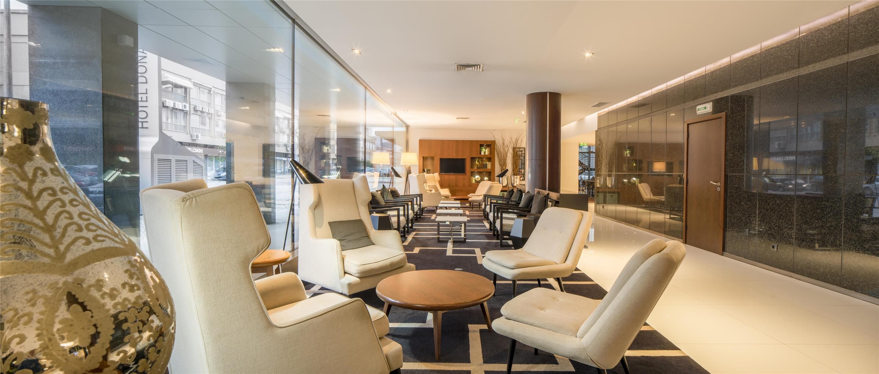 إن إتش ويمبرا دونا إينيس - كويمبرا - ردهة