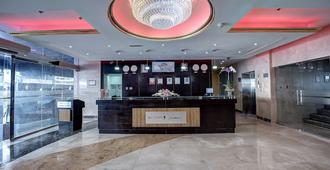Rose Garden Hotel Apartments - Barsha - Dubai - Front desk