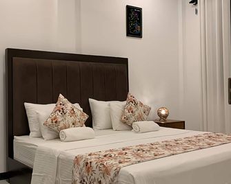 Shelo Transit Hotel - Katunayake