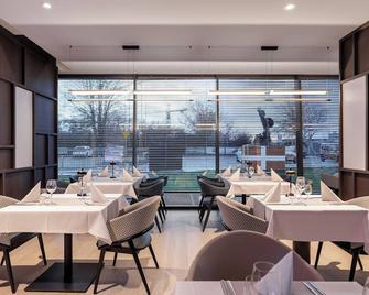 Marine Hotel by Zdrojowa - Kolobrzeg - מסעדה