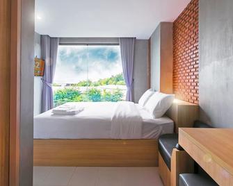 B2 Mukdahan Boutique & Budget Hotel - Mukdahan - Schlafzimmer