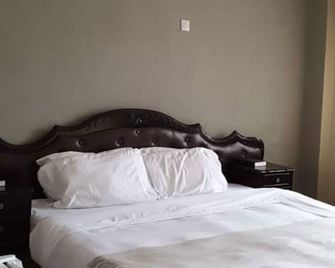 Jedidiah Guest House - Kitwe - Bedroom