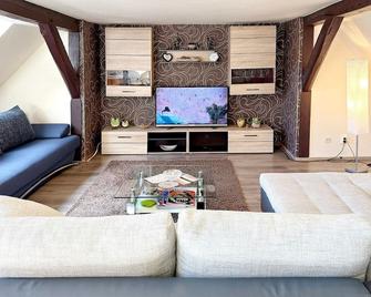 Ferienhaus An der Postmeilensäule - Gross Beuchow - Wohnzimmer