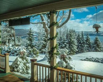 Moonshadow B&B - Hammondsport - Balcony