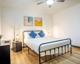 Brand New Unit - 10 Min to Downtown Austin - Austin - Bedroom