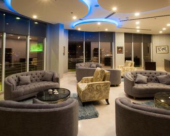 Amarah Hotel - Muscat - Hành lang