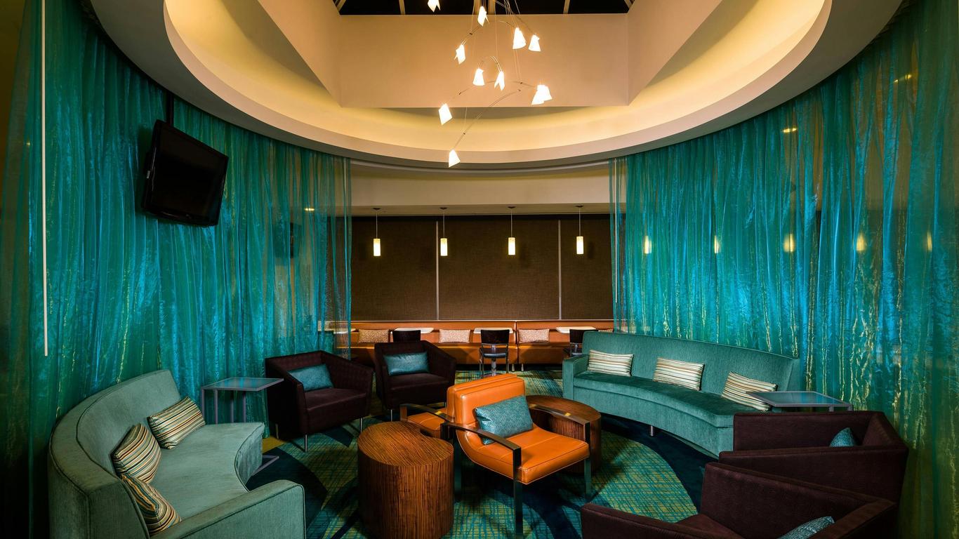 Springhill Suites By Marriott New York Laguardia Airport