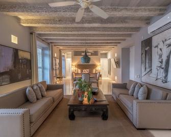 Hotel Noi Cartagena 1860 - Cartagena - Living room