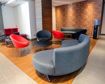 Lazdana Hotel Kuala Lumpur - Kuala Lumpur - Lounge