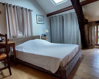 Abbaye Cottage - Maison entière - jardin - jacuzzi - Fontevraud-l'Abbaye - Bedroom