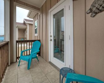 Tranquil Tides by AvantStay - Port Aransas - Balcony