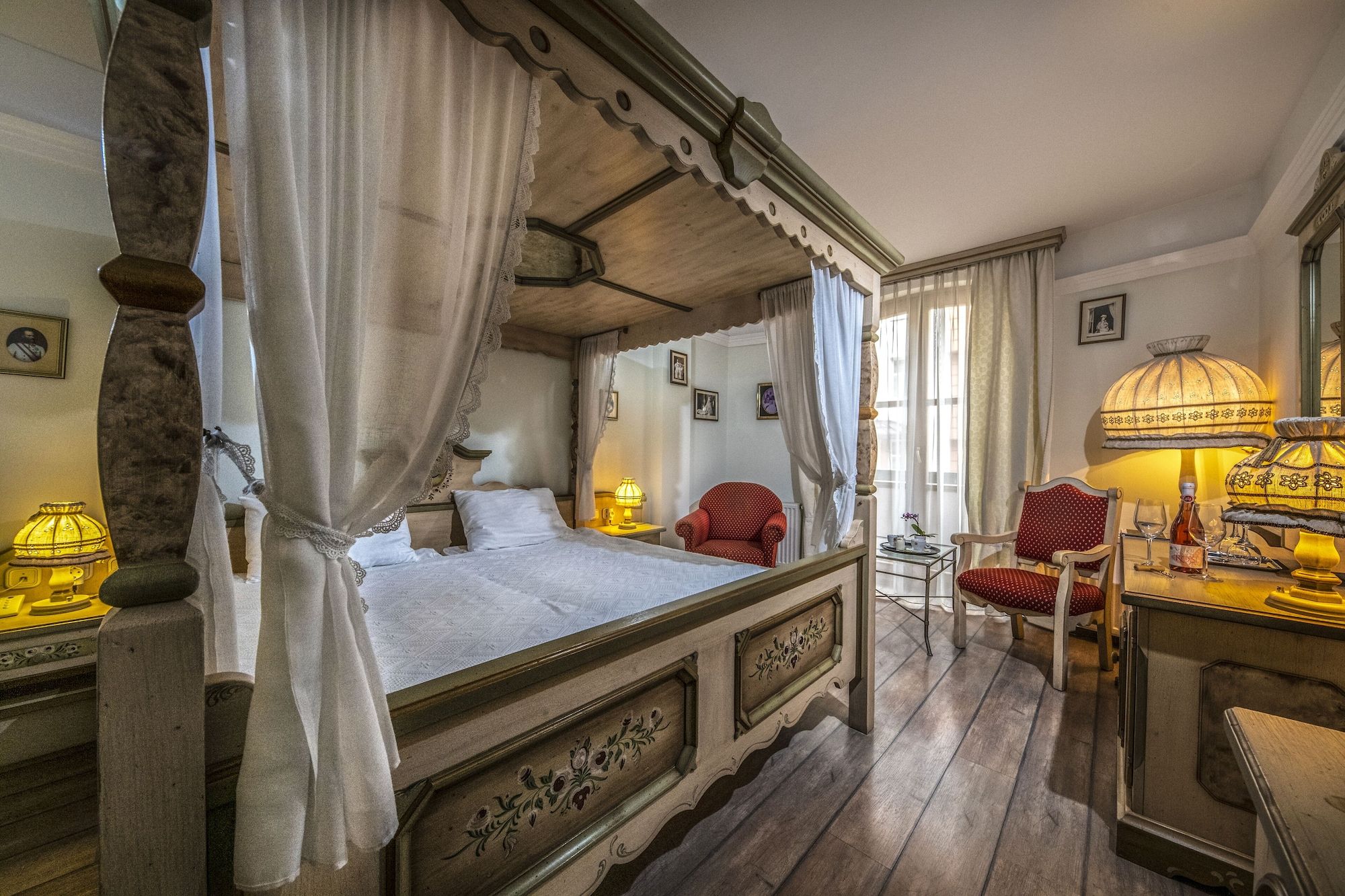 Corvin Hotel Budapest Sissi Wing - בודפשט - חדר שינה