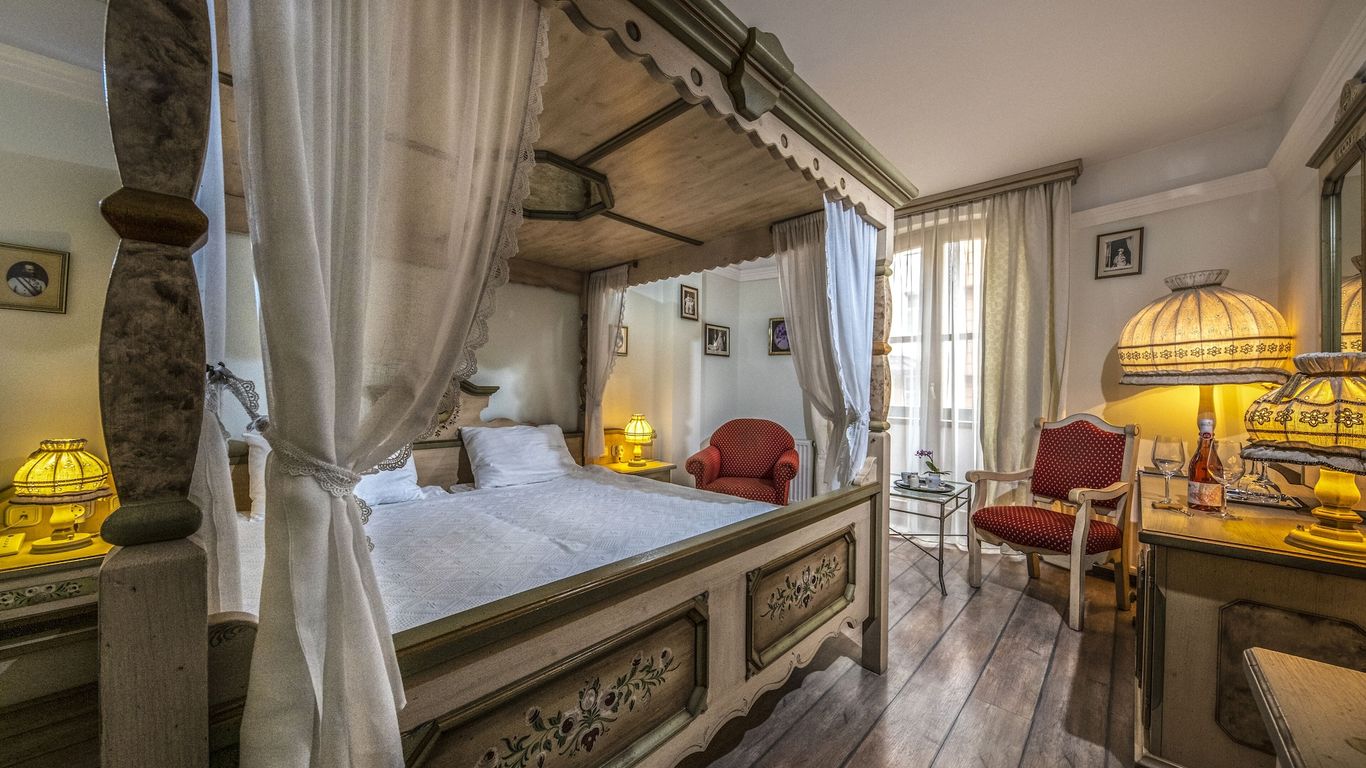 Corvin Hotel Budapest Sissi Wing