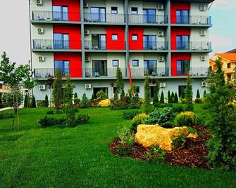Sangria Luxury Family - Mamaia - Bygning