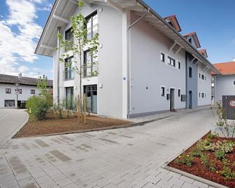 Design Ferienwohnung am Chiemsee - Breitbrunn am Chiemsee - Building