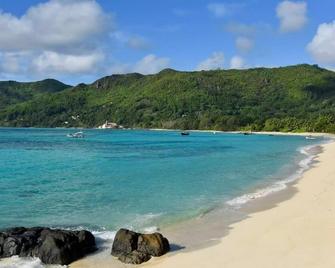 Chez Benoit Self Catering - Victoria - Platja