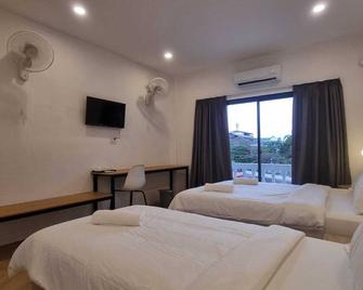 Lunar Hostel - 永珍 - 臥室