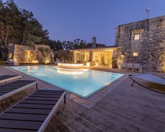 Tenuta Arcadia - Castrignano De' Greci ,Apulia - Castrignano de' Greci - Piscina