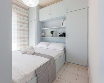 Loutraki Getaway - Cozy and Quiet Nest - Agii Theodori - Schlafzimmer