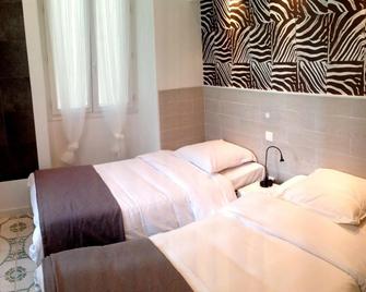 Interlaken - Nice - Bedroom
