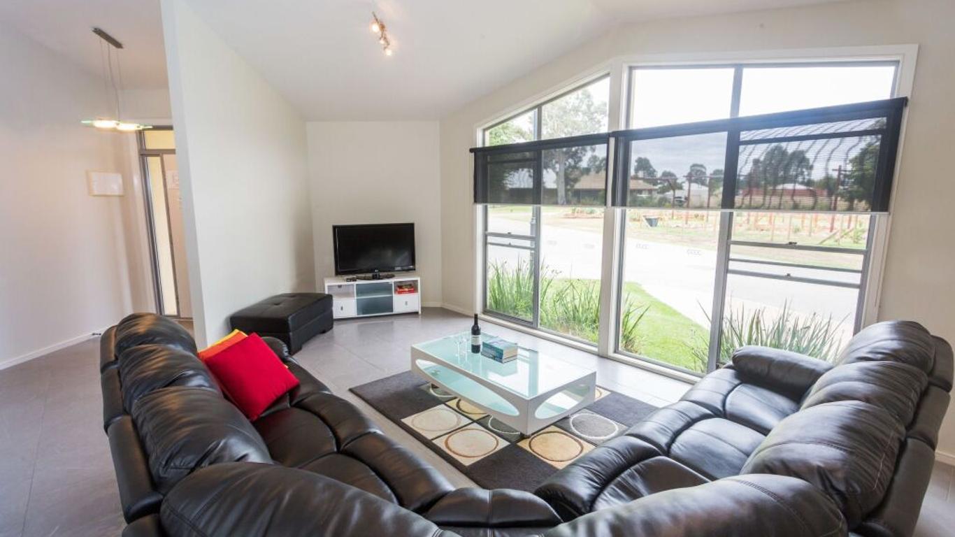 Tindarra Resort