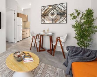 Brand New - Work or Play, Peaceful Getaway Caboolture - Caboolture