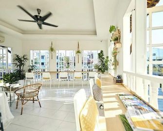 Sleepy Nomad Hostel - Malakka - Ravintola