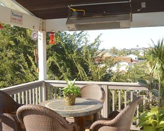 Roomy, Quaint, Studio Loft w/ Bay View - Central SD Location - San Diego - Balcony