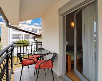 Apartments Prostin 1030 - Fažana - Balkon