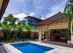 Casa Luwih Newly Renovated 2br Villa With Private Pool In Seminyak - Denpasar - Pool