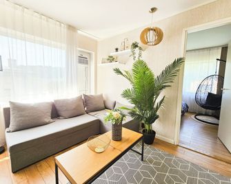 Cofy Rentals Tallinn - 塔林 - 客廳