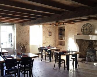 Têtes à l'air - Celles - Restaurante
