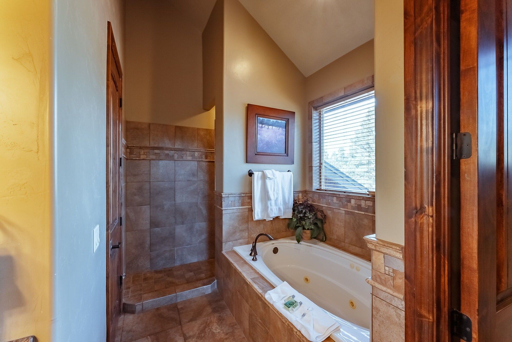 Bathroom view of Zion Ponderosa Ranch Resort