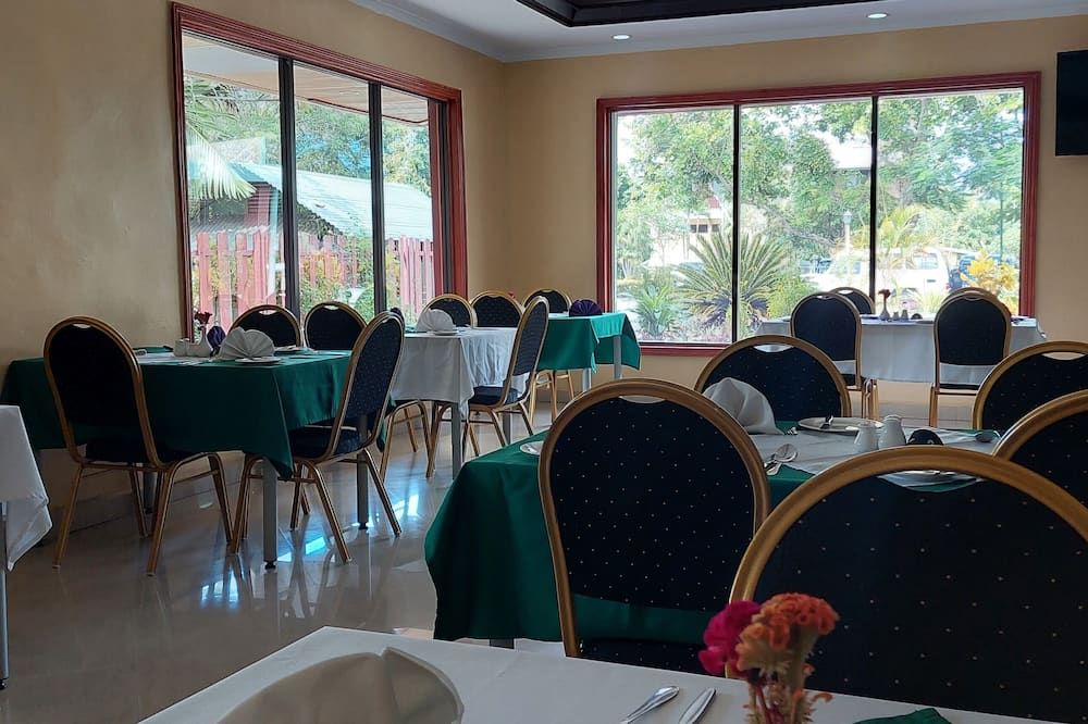 Hotel Kokopo - Kokopo - מסעדה