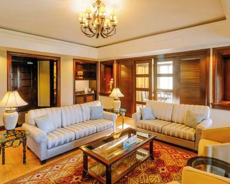 The Magellan Sutera Resort - Kota Kinabalu - Living room