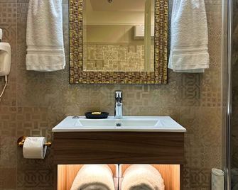 Riverside Inn - Ely - Badkamer