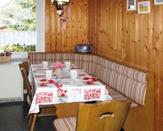 Holiday Home Kaiser by Interhome - Garz - Comedor