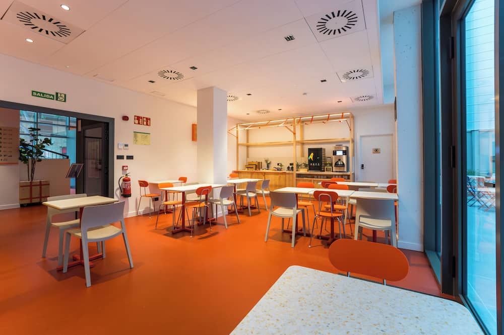 easyHotel Barcelona La Sagrera - ברצלונה - מסעדה