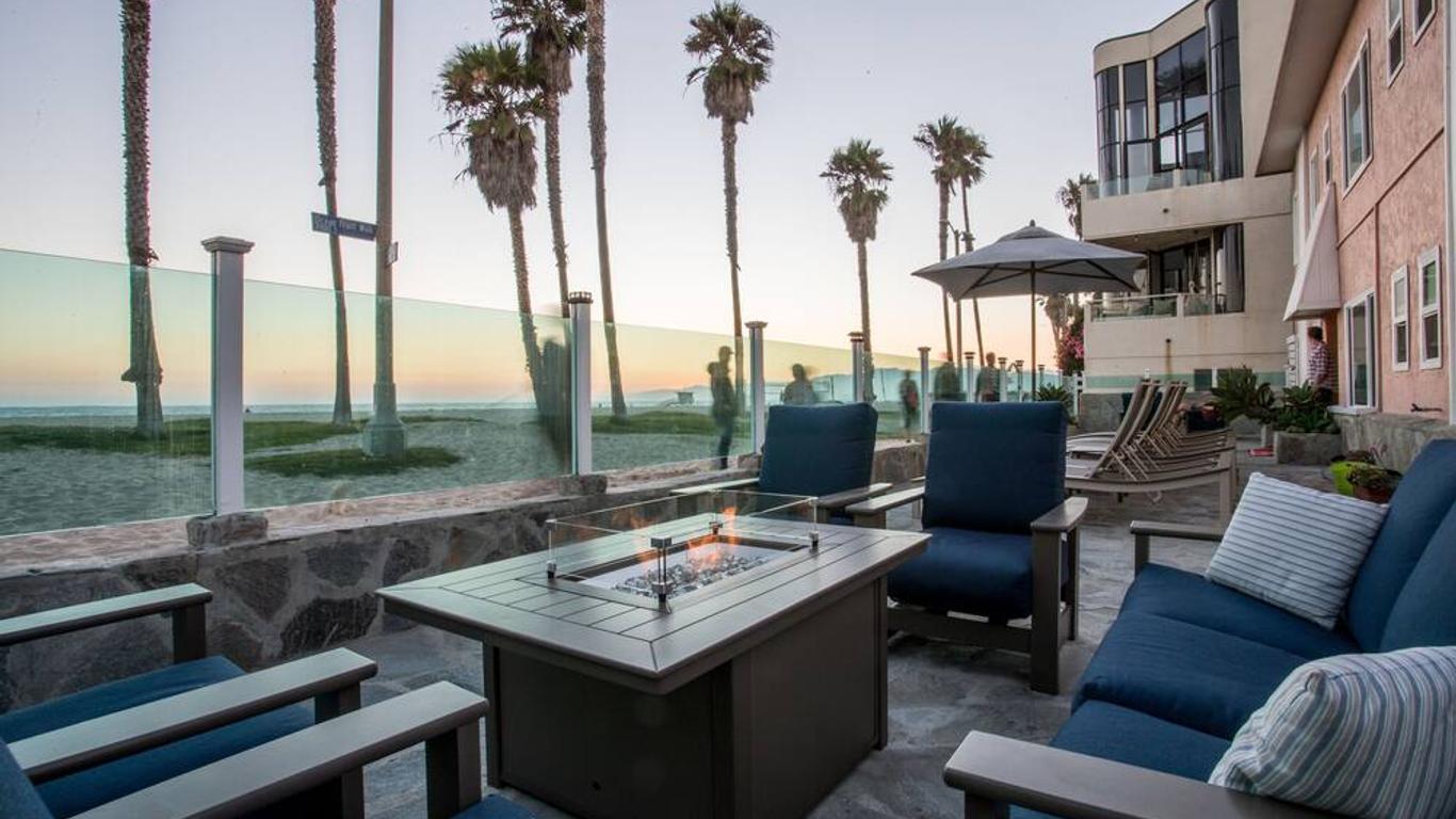 Venice on the Beach Hotel