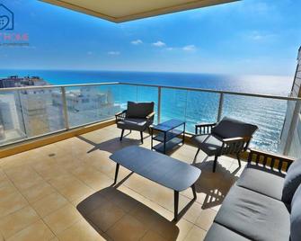 City center family relax apartment - Netanja - Balkon