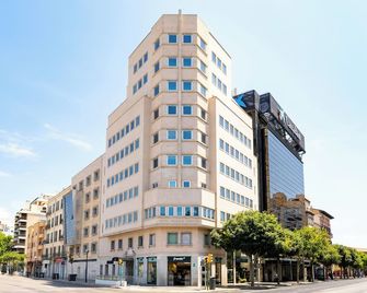 帕拉西奧大道成人酒店 - 帕爾瑪 - 帕爾馬 - 建築