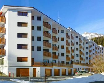 Apartment Barzettes-Vacances 553 - Entrée N- 14 by Interhome - Crans-Montana - Building